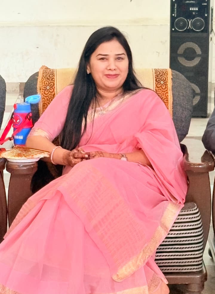 Mrs. Swati Saini, Principal
